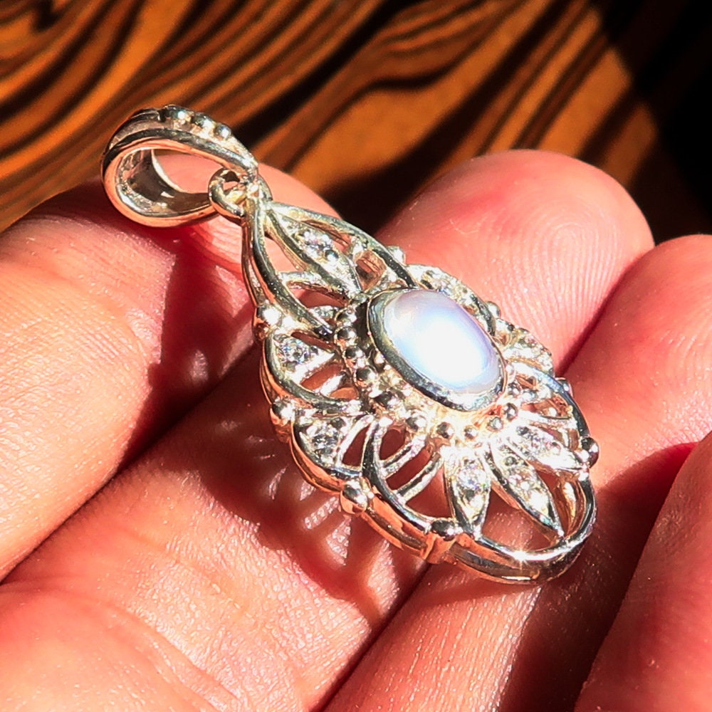 Moonstone Pendant, Sterling Silver Pendant, oval Ceylon Moonstone,