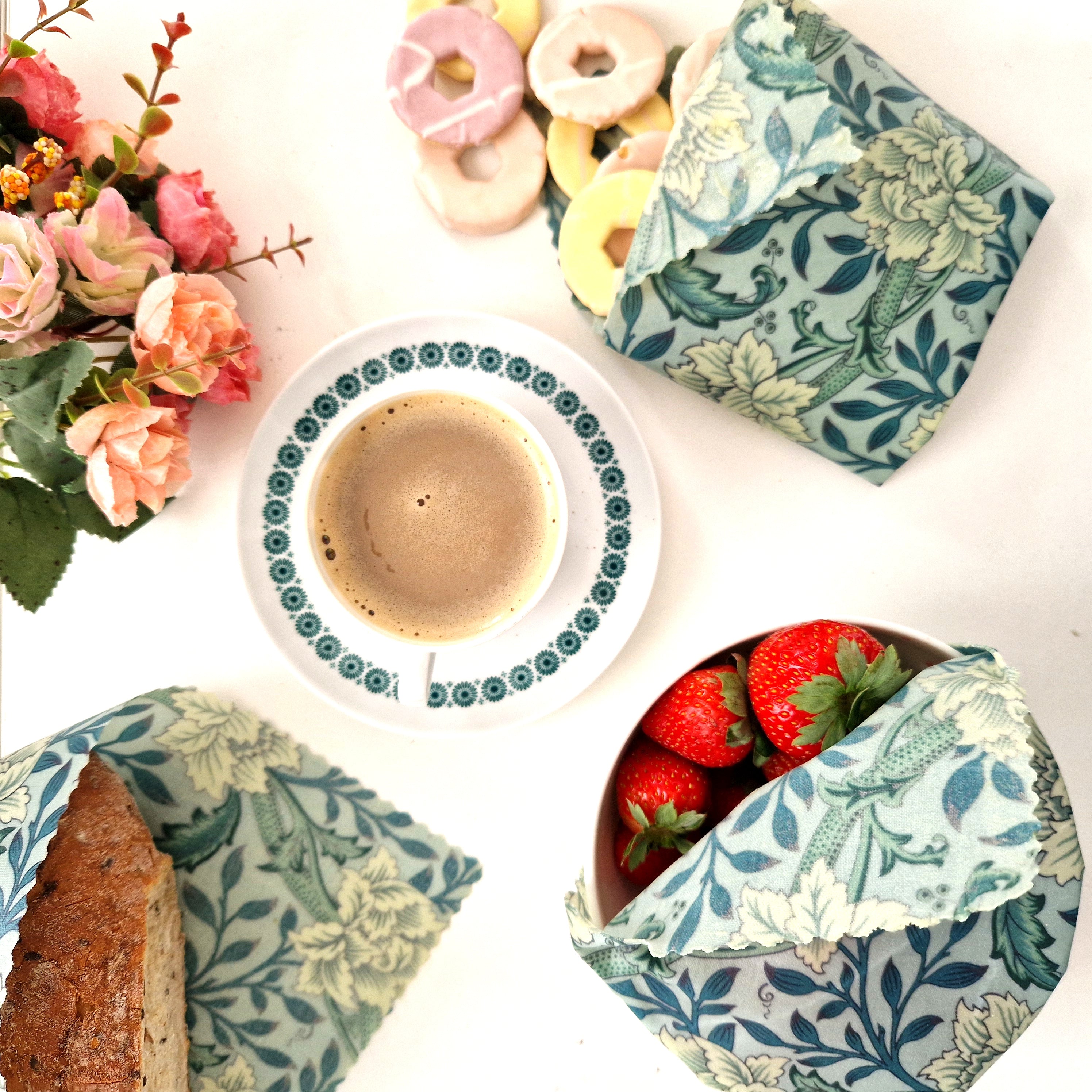 *Set of 3 Beeswax Food Wraps | William Morris Hammersmith