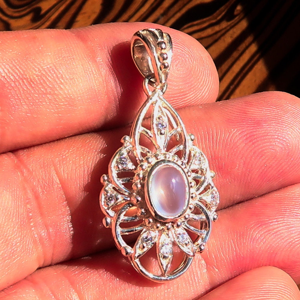 Moonstone Pendant, Sterling Silver Pendant, oval Ceylon Moonstone,
